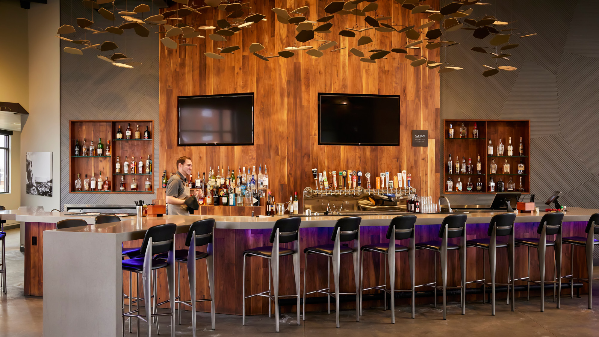 Bar photo 2